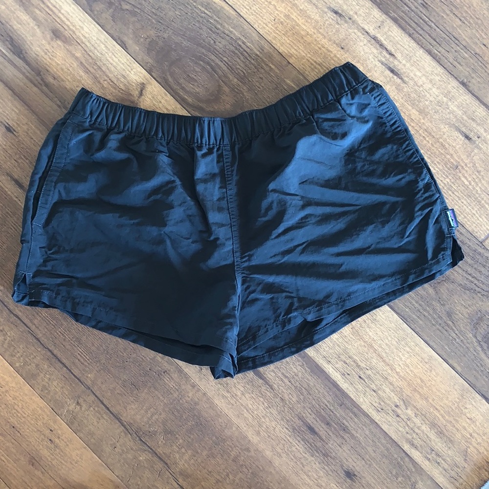 Black Women’s Patagonia Baggies